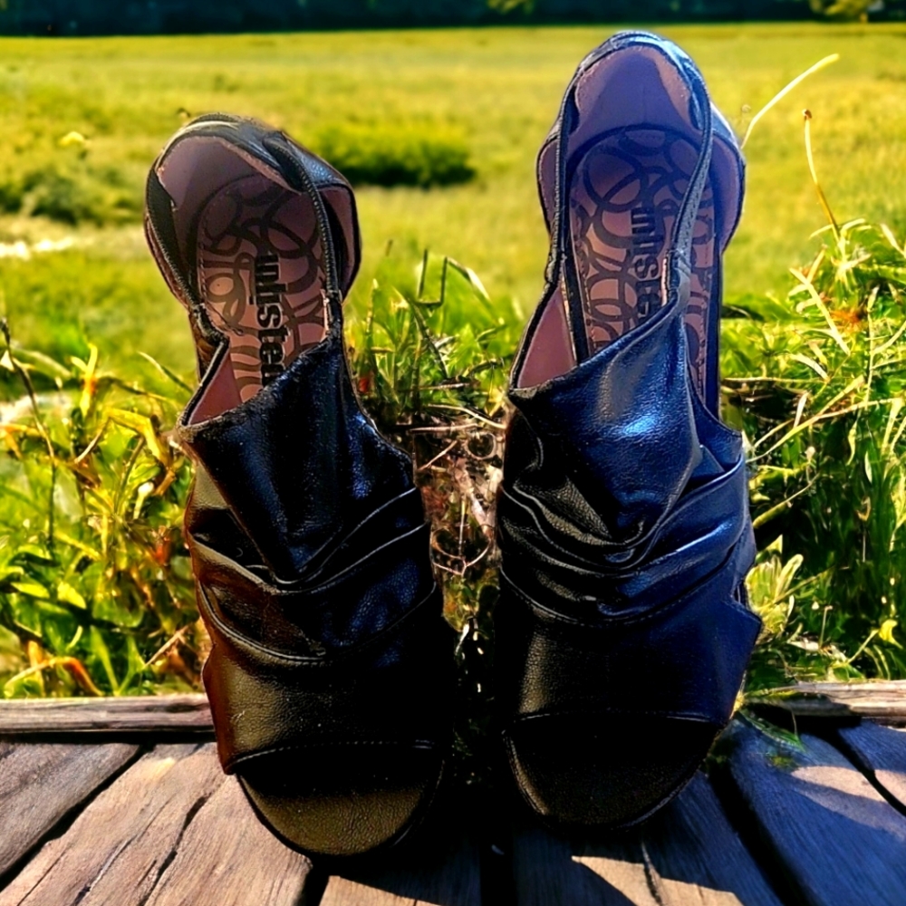 women's size 8 black high heel shoes